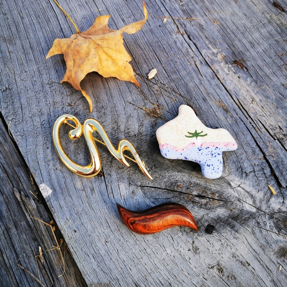 Trio of Vintage Brooches - Picture 3 of 12